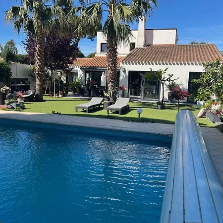 Villa Location Piscine Jardin *
