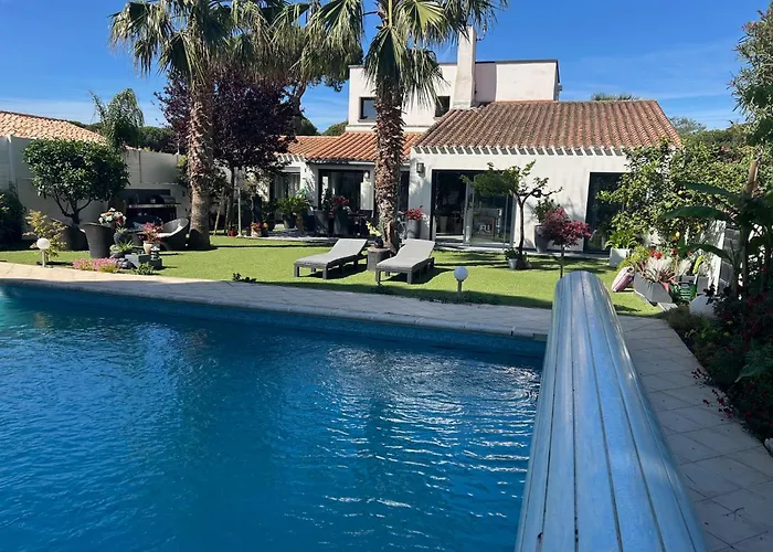 Villa Location Piscine Jardin *